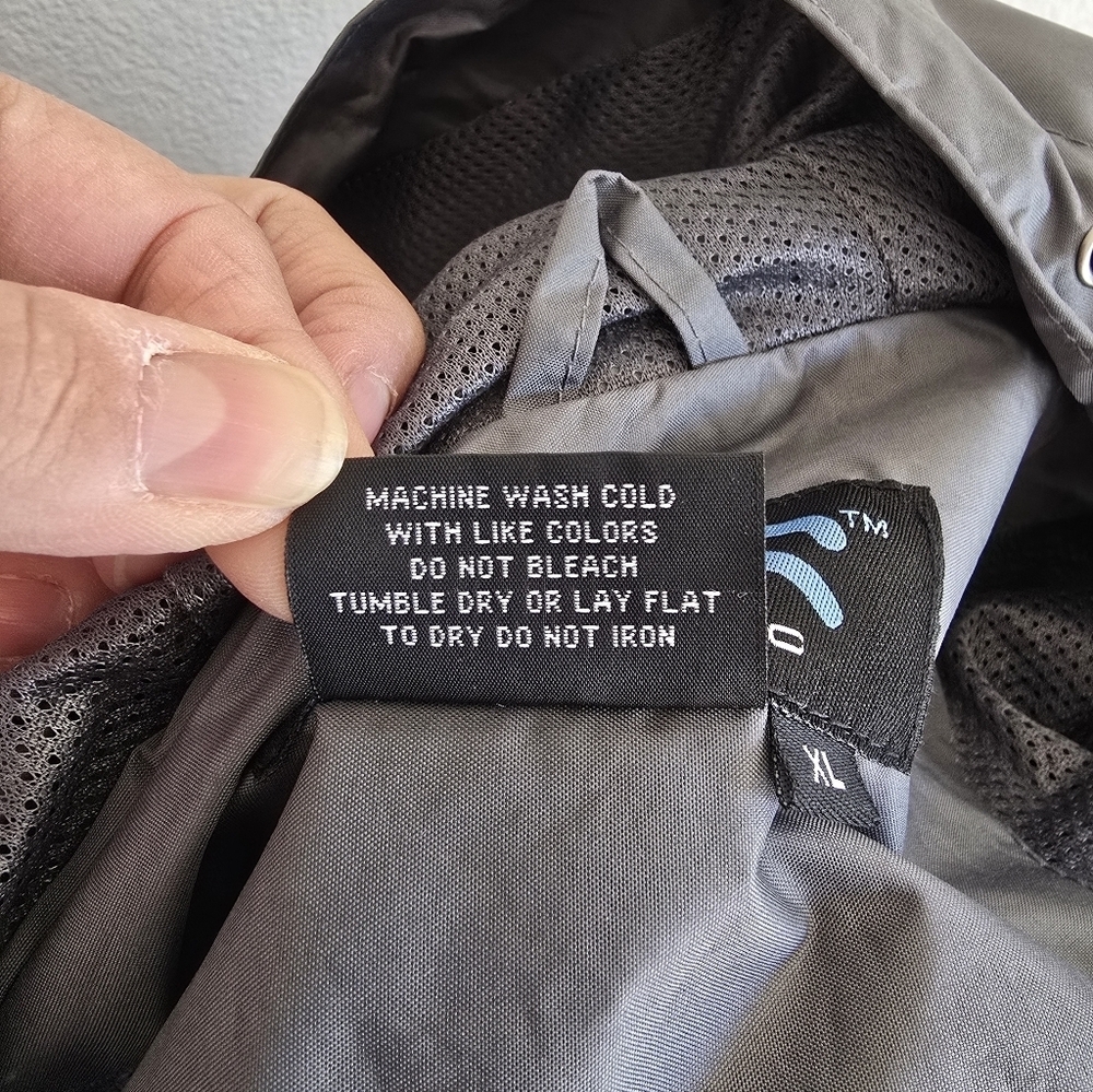 Mack Russo (NWT) Men's Gray Hooded Rain/Wind Jacket - Picture 9 of 9